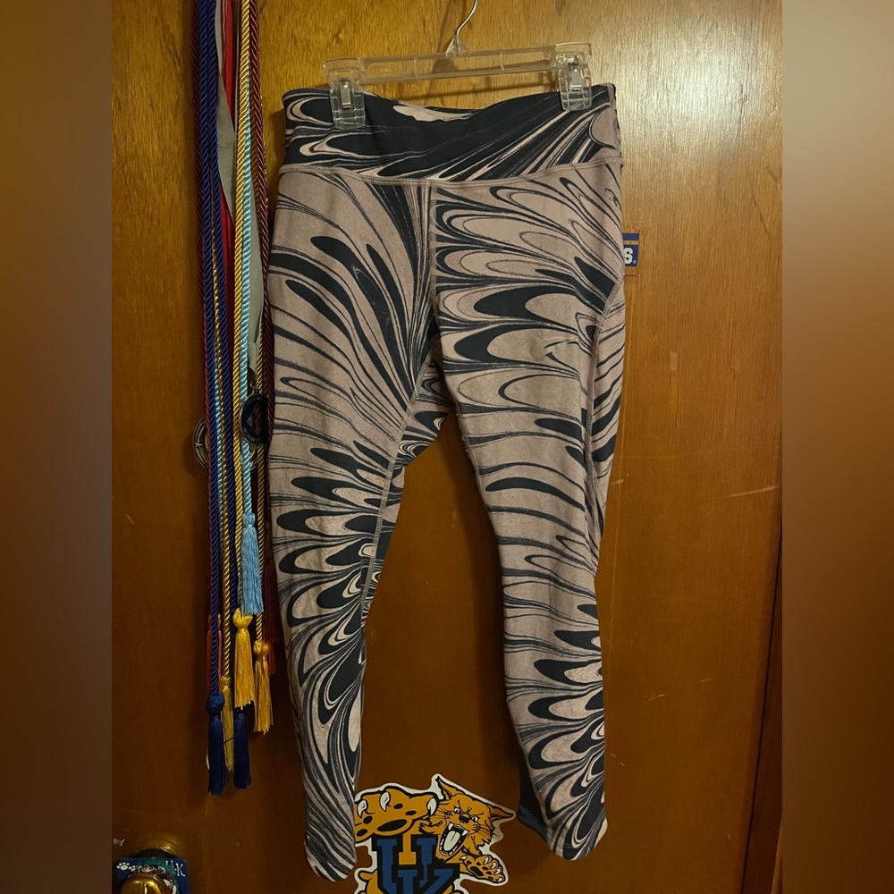 nike medium leggings